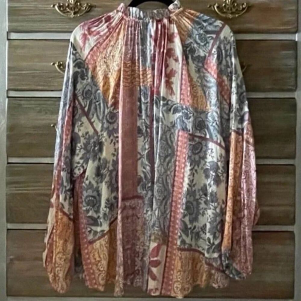 Lane Bryant Classic Long Sleeve Ruffle Split linen look blouse - Picture 4 of 6